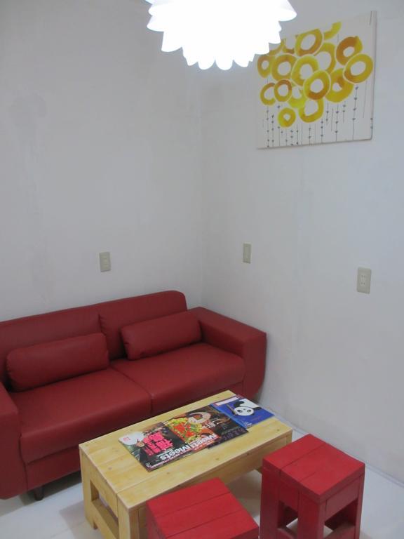 Hostel Ai Osaka Bagian luar foto